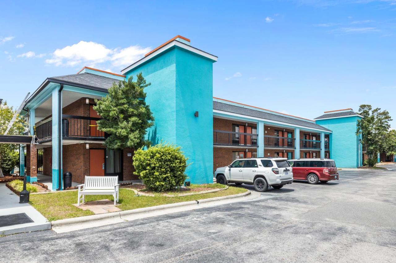 Garnet Inn & Suites, Morehead City Near Atlantic Beach מראה חיצוני תמונה