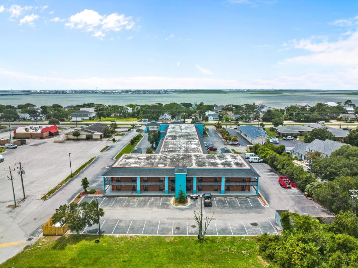 Garnet Inn & Suites, Morehead City Near Atlantic Beach מראה חיצוני תמונה