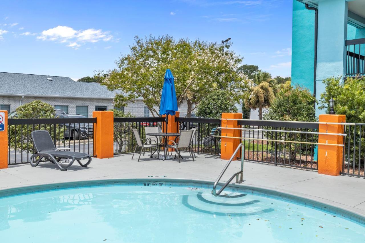 Garnet Inn & Suites, Morehead City Near Atlantic Beach מראה חיצוני תמונה