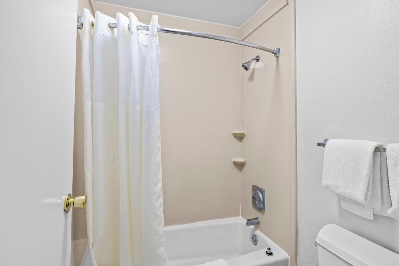 Garnet Inn & Suites, Morehead City Near Atlantic Beach חדר תמונה