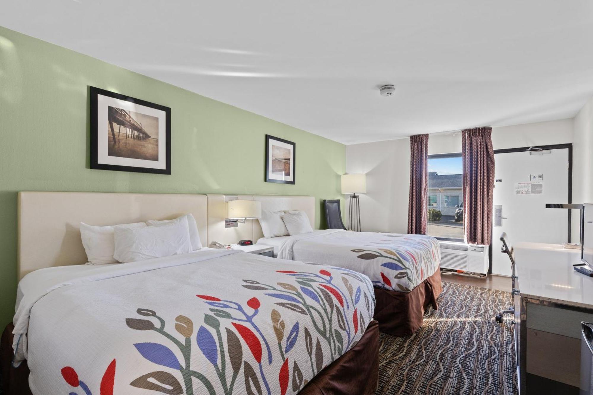 Garnet Inn & Suites, Morehead City Near Atlantic Beach מראה חיצוני תמונה
